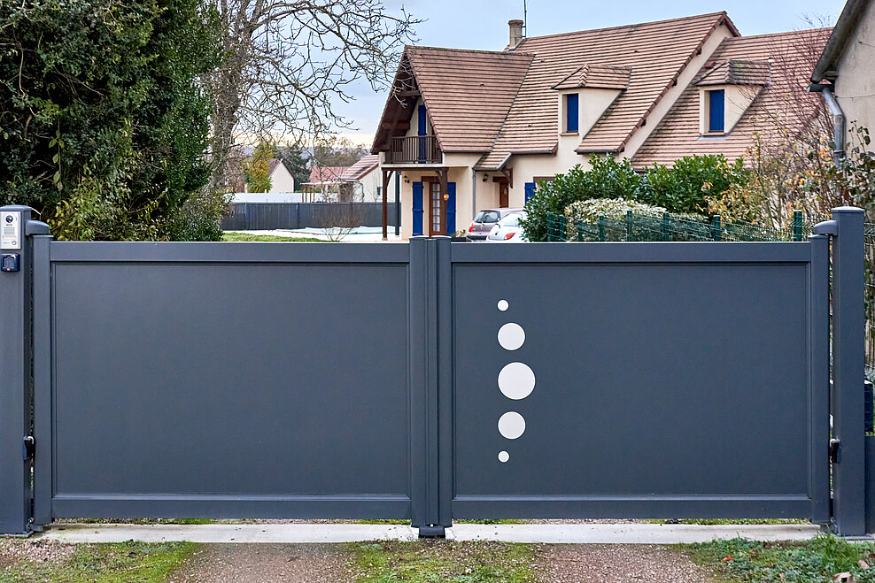 Portail Aluminium Contemporain