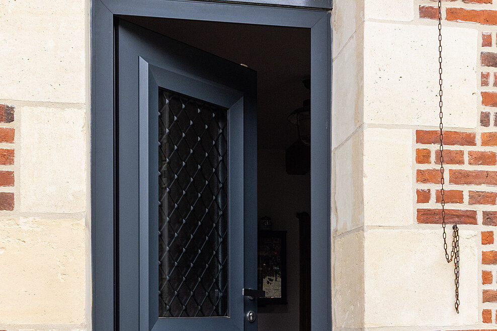 Porte d'entrée Aluminium Néo Classique ligne Divine