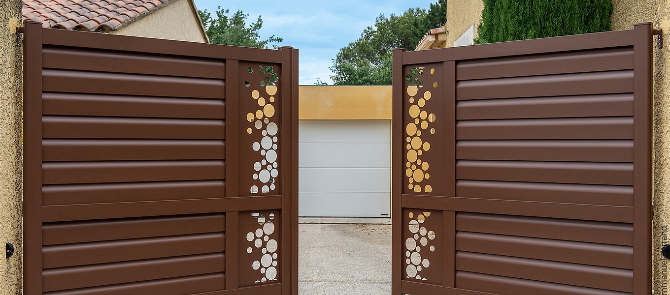 Comment sont conçus les portails sur mesure ?