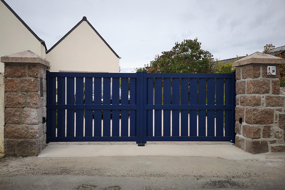 Portail Aluminium Contemporain