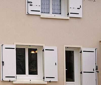 Volet battant Lucie sur plusieurs menuiserie différentes