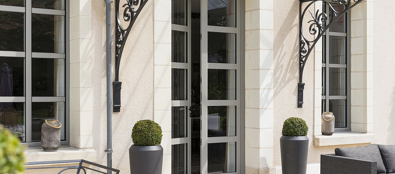 Comment harmoniser sa porte d’entrée au reste de sa maison ?