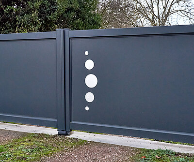 PORTAIL BULLE GRIS