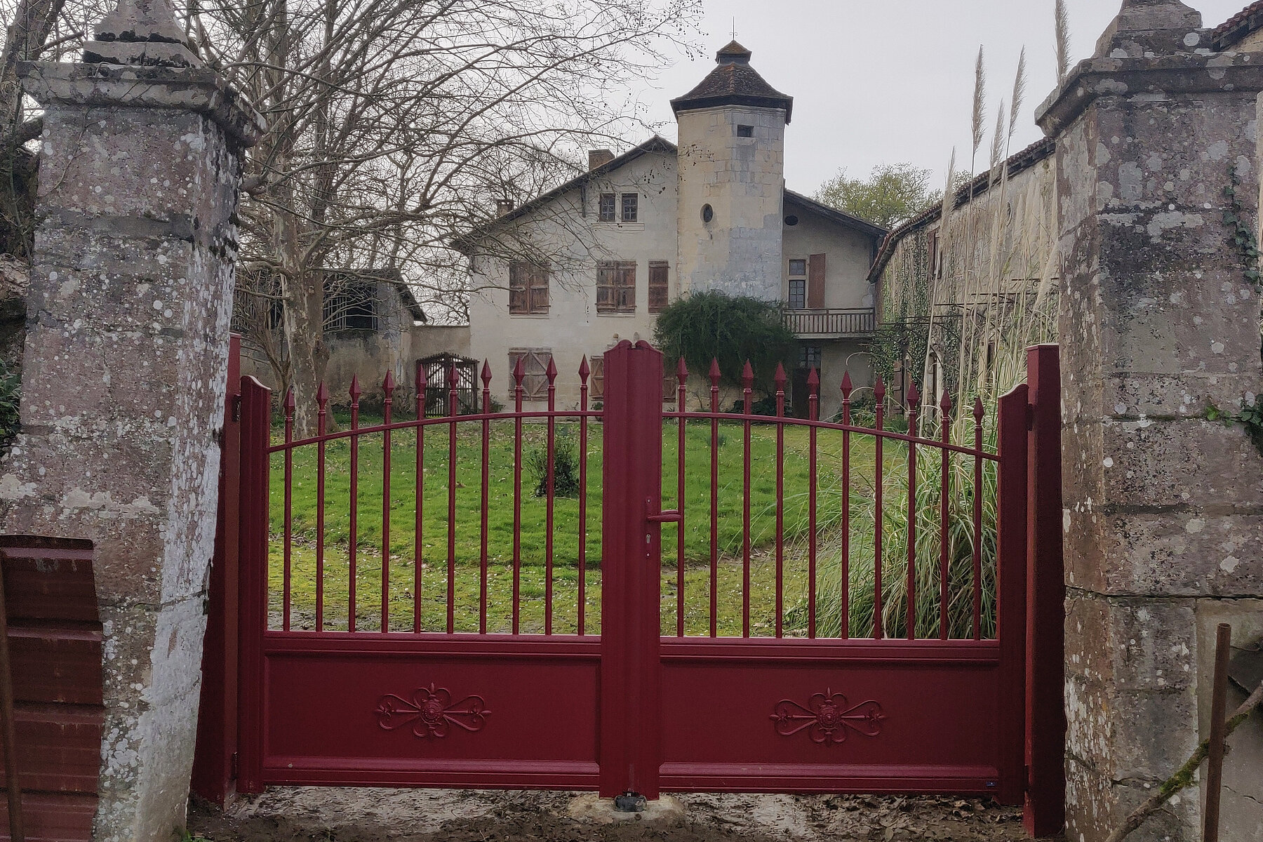 Vignette Portail Aluminium Rétro
