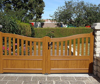 portail pvc couleur bois